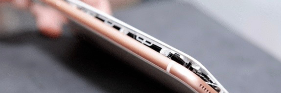 Batería de móvil hinchada.